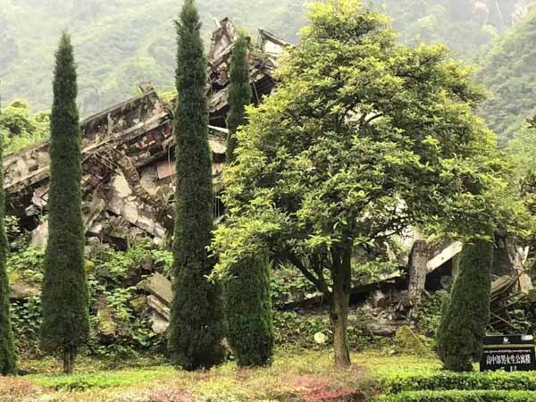 搶劫過(guò)程中致人輕傷但未搶得巨額財(cái)物如何認(rèn)定？上海專業(yè)刑事律師網(wǎng)來(lái)回答